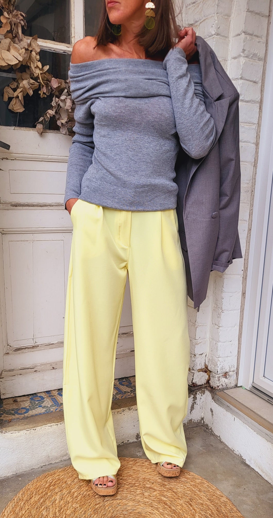 Pantalon jaune pâle