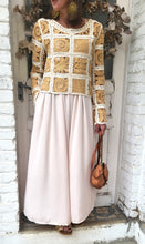 Charger l&#39;image dans la galerie, Pull crochet beige
