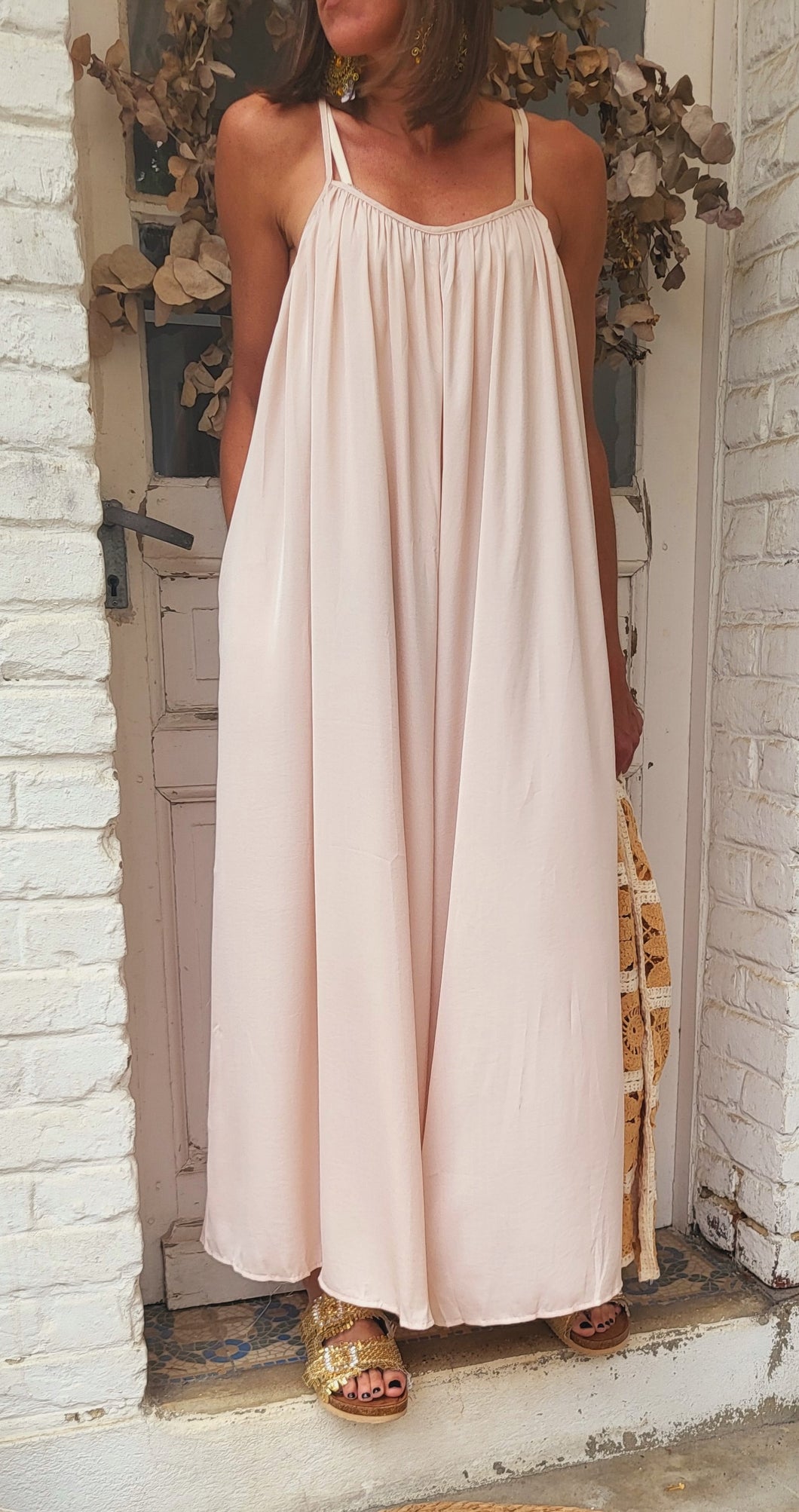 Combinaison beige fluide bretelles
