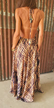 Charger l&#39;image dans la galerie, Robe dos nu tie and die
