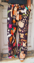 Charger l&#39;image dans la galerie, Pantalon flowers colors
