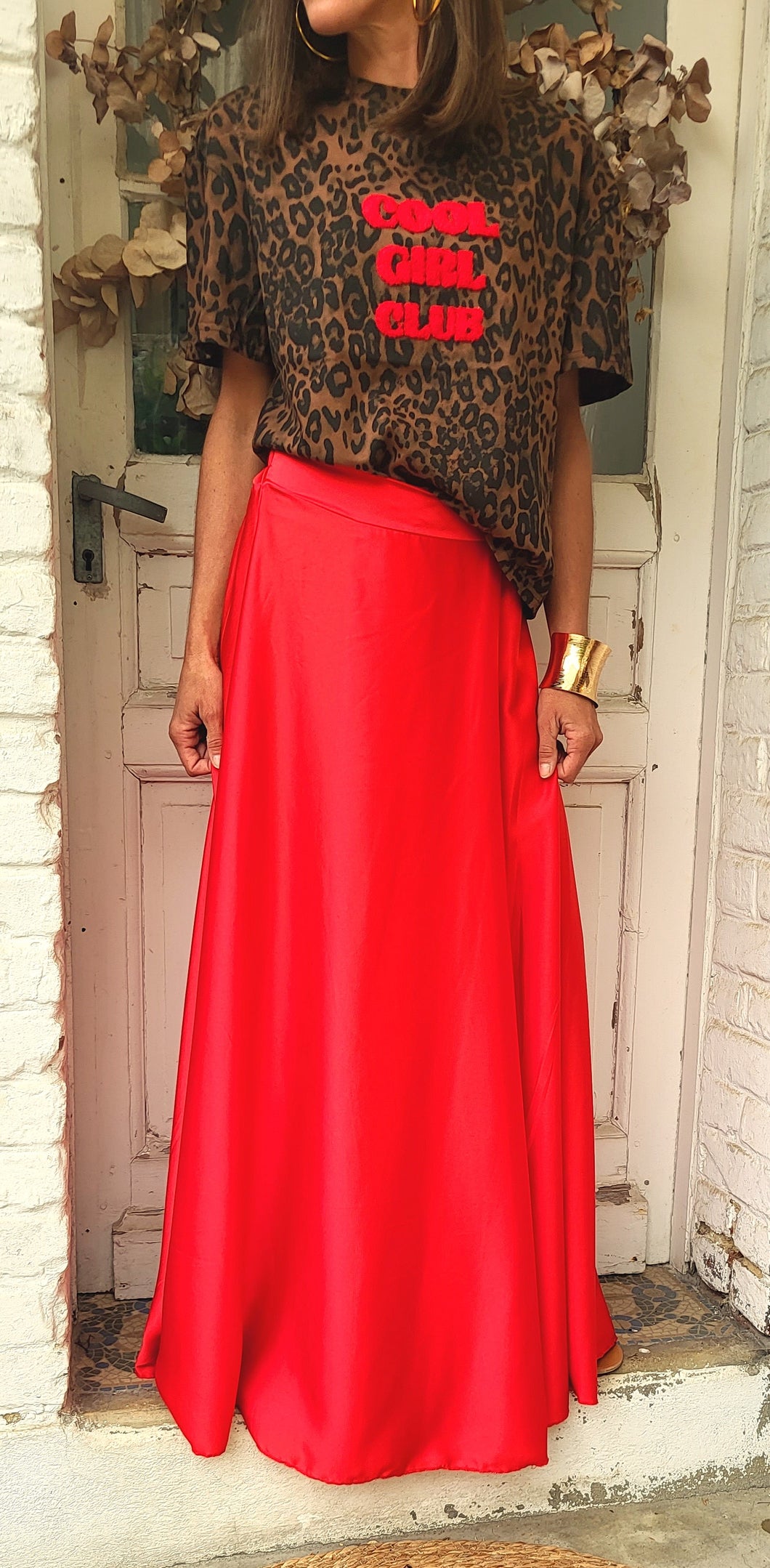 Jupe rouge satinée