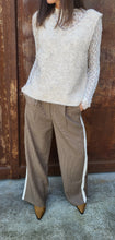 Charger l&#39;image dans la galerie, Pull bretelle nœud beige ou chocolat
