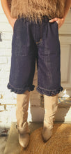 Charger l&#39;image dans la galerie, Bermuda jean brut
