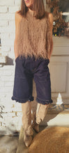 Charger l&#39;image dans la galerie, Bermuda jean brut
