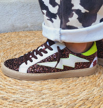 Charger l&#39;image dans la galerie, Baskets basses pailletées chocolat
