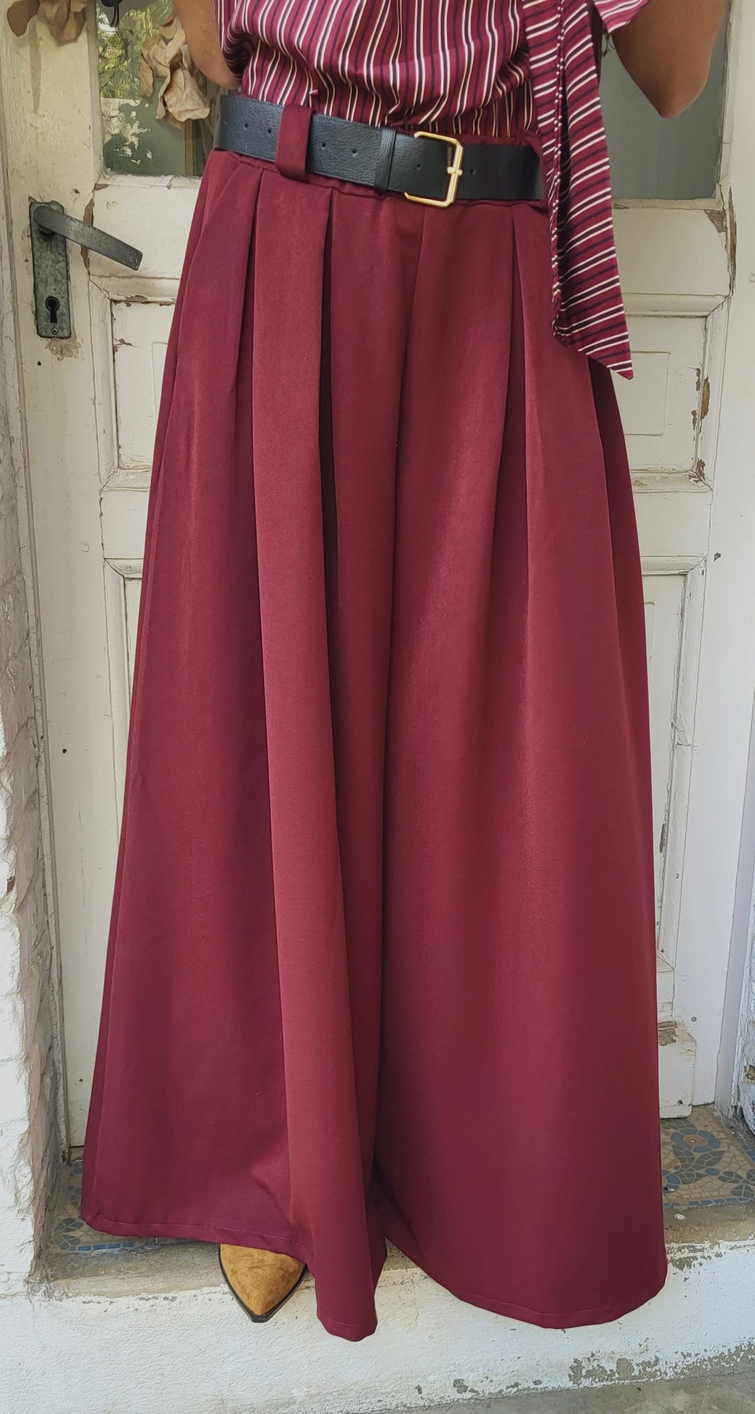 Pantalon large ceinturé Bordeaux
