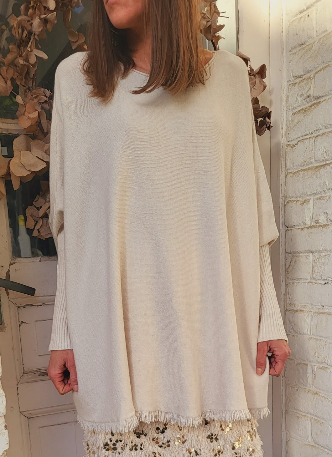 Pull large frangé Chocolat /  Marine / Noir / Ecru / Camel/ Beige / Orange