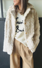 Charger l&#39;image dans la galerie, Veste cocooning beige
