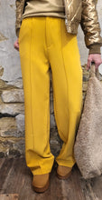 Charger l&#39;image dans la galerie, Pantalon tailleur moutarde
