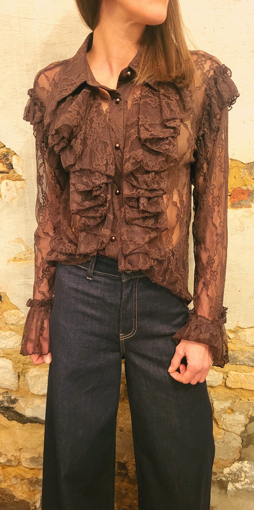 Chemise dentelle jabot chocolat