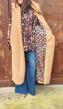 Charger l&#39;image dans la galerie, Veste longue doudou léo
