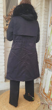 Charger l'image dans la galerie, Parka fourrée Noir
