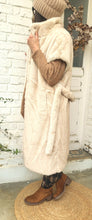 Charger l&#39;image dans la galerie, Veste doudou sans manche beige
