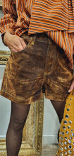 Charger l'image dans la galerie, Short velours cuivré
