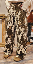 Charger l'image dans la galerie, Pantalon imprimé léo vache
