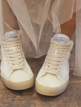 Charger l'image dans la galerie, Baskets doudou écru
