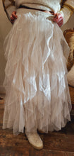Charger l'image dans la galerie, Jupon froufrou écru / noir
