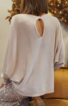 Charger l'image dans la galerie, Pull pailleté goute beige / Camel
