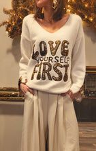 Charger l'image dans la galerie, Pull love yourself
