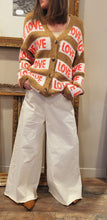 Charger l'image dans la galerie, Gilet Love Orange ou Camel
