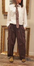 Charger l'image dans la galerie, Pantalon baggy chocolat
