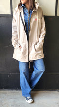 Charger l'image dans la galerie, Trench Don't worry Beige / Taupe / Marine / Kaki
