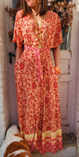 Charger l'image dans la galerie, Robe longue arabesque abricot
