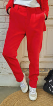 Charger l'image dans la galerie, Pantalon cigarette rouge
