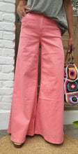 Charger l'image dans la galerie, Jean large rose

