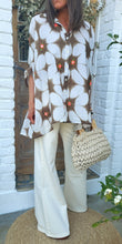 Charger l'image dans la galerie, Chemise oversize miroir choco beige
