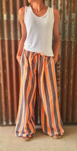 Charger l'image dans la galerie, Pantalon rayé orange fluo choco bleu
