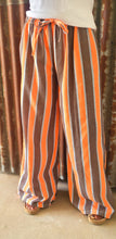 Charger l'image dans la galerie, Pantalon rayé orange fluo choco bleu

