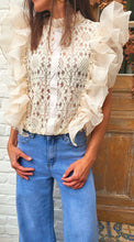 Charger l'image dans la galerie, Top froufrou dentelle Beige ou Noir
