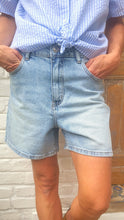 Charger l'image dans la galerie, Short jean Saint tropez
