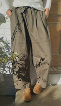 Charger l'image dans la galerie, Jogg toile Camel ou Kaki
