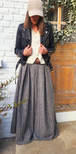 Charger l'image dans la galerie, Pantalon large chevrons gris ou bordeaux
