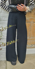 Charger l'image dans la galerie, Pantalon maille rainures Noir
